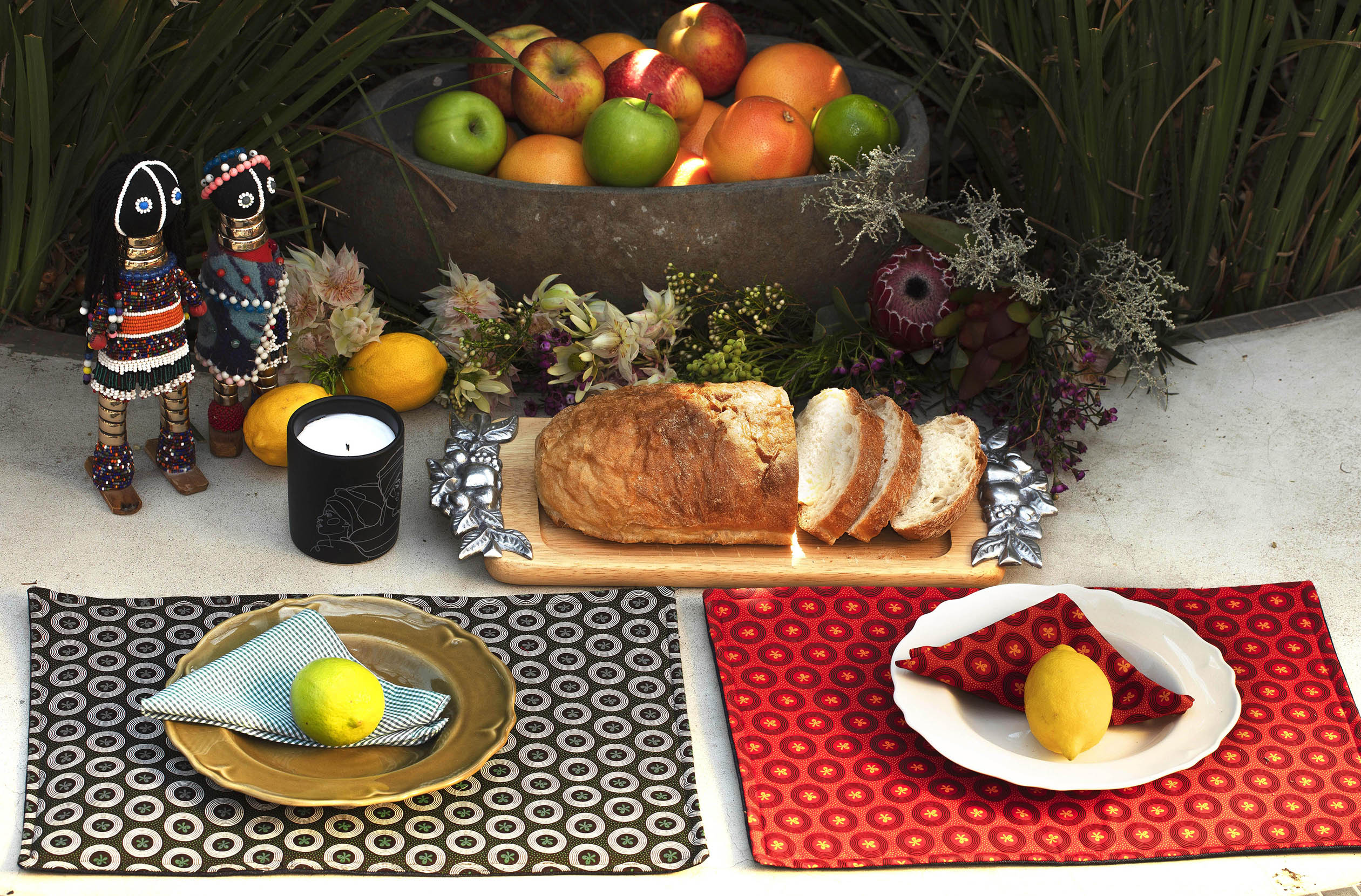 Shweshwe Placemats and Serviettes Display Red & Brown