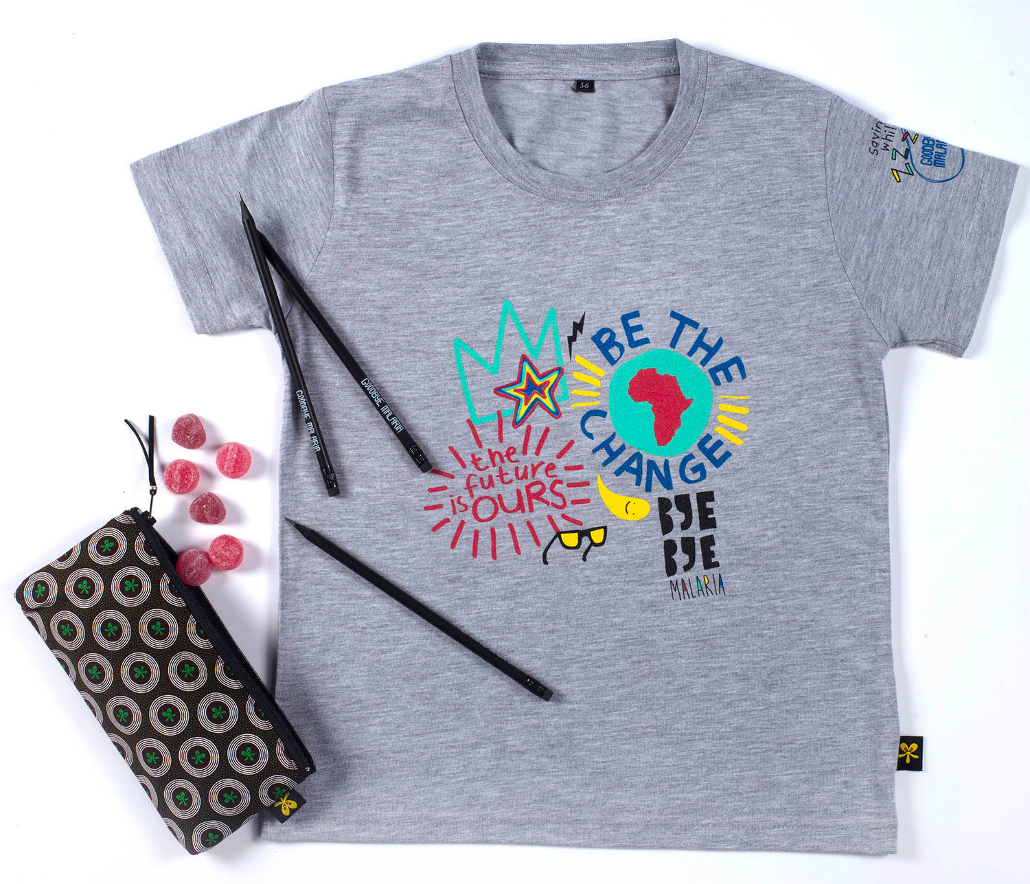 Kiddies T-shirt "Be the Change" Gift Idea with Shweshwe Pencil Case.