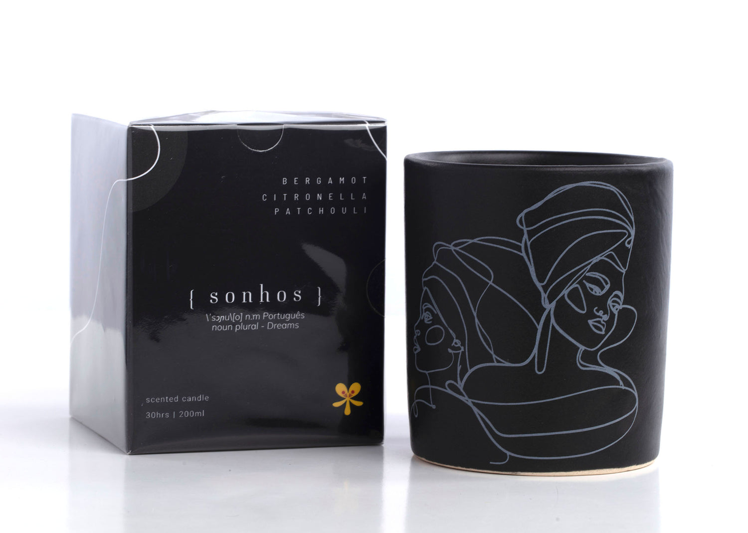 Sonhos Candle with Packaging Side